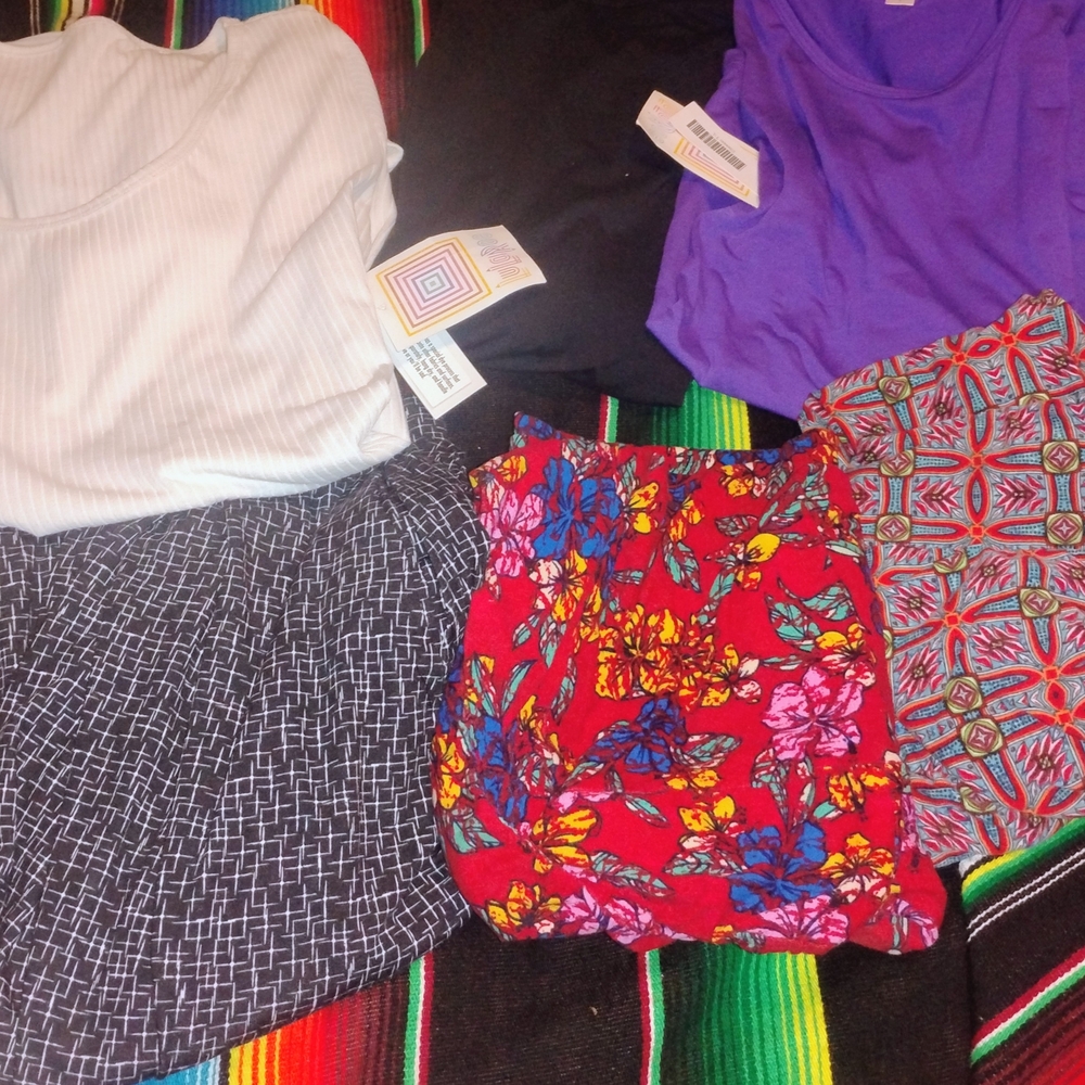 2 Nwt Shirts, Black Dress, Black & White Skirt & 2 Pair Of Leggings